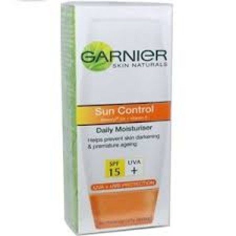 Garnier Skin Naturals Sun Control SPF 15 Daily Moisturiser, 50ml