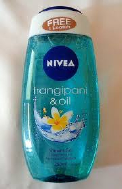 NIVEA Frangipani And Oil Shower Gel, 250ml With Free Loofah